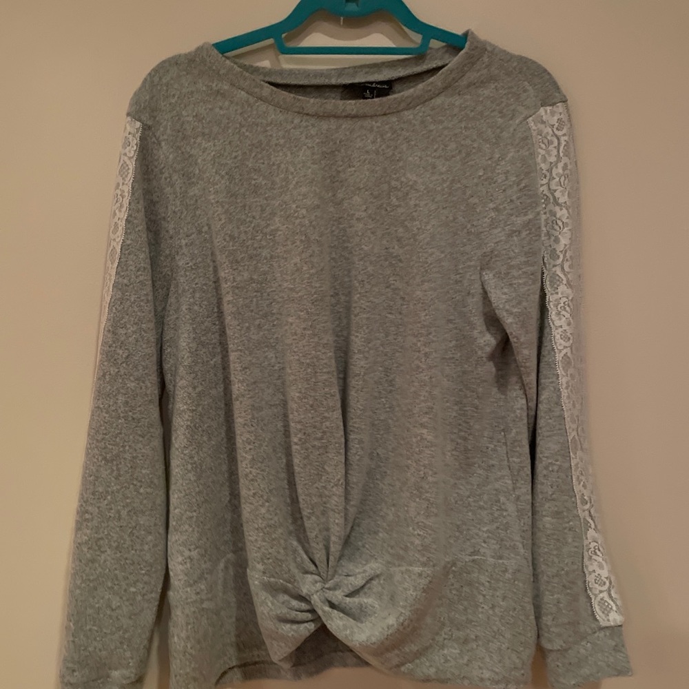 Women’s sweater